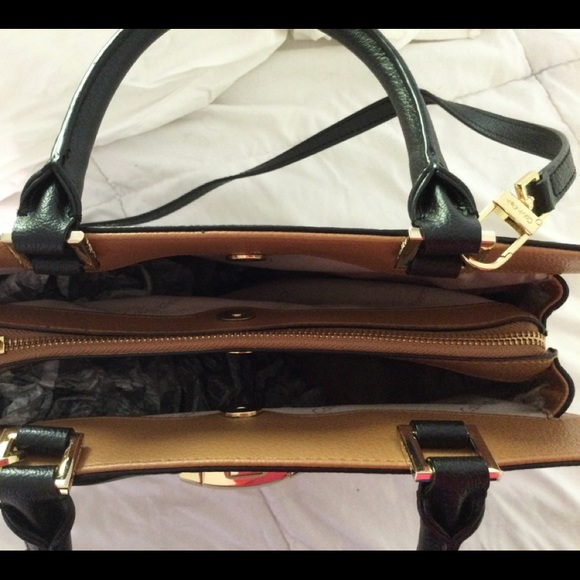 Handbag - Picture 8 of 8